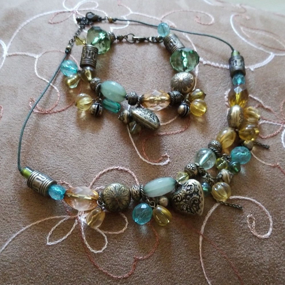 Bracelet and necklace